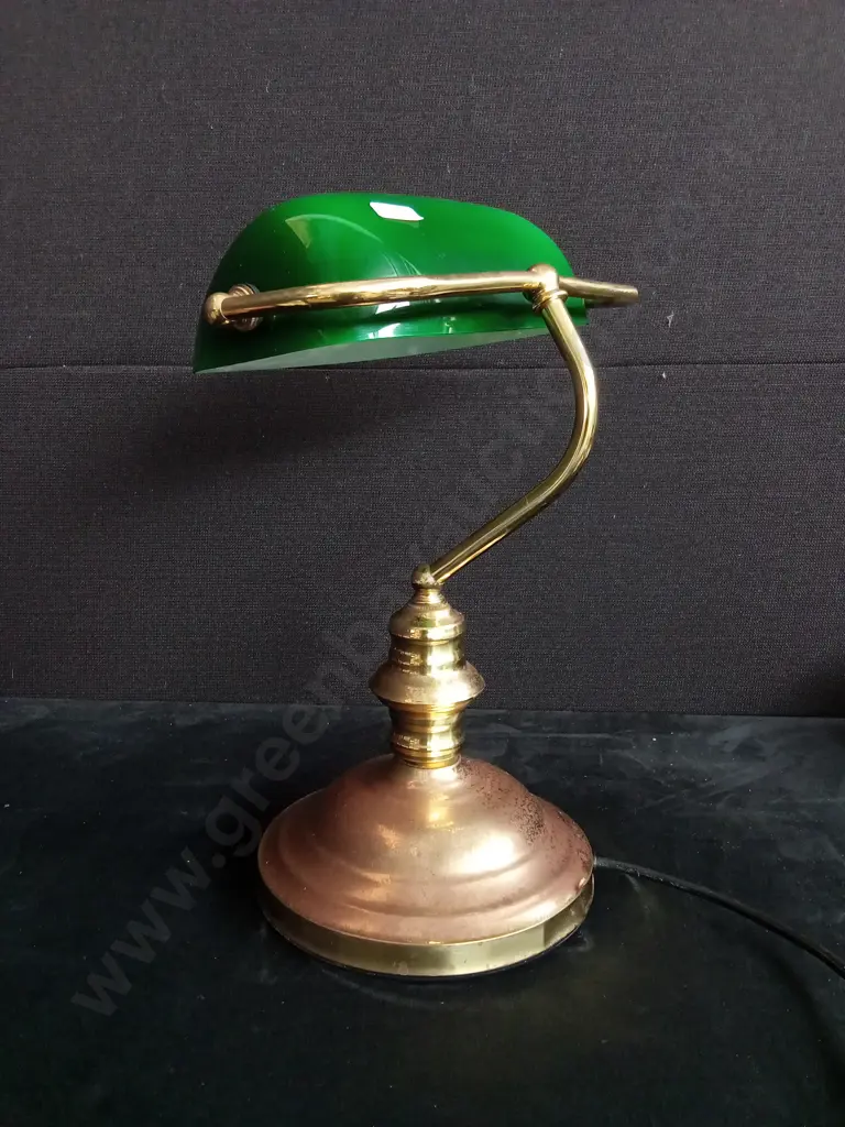 VINTAGE BANKERS LAMP WORKING Image 1++