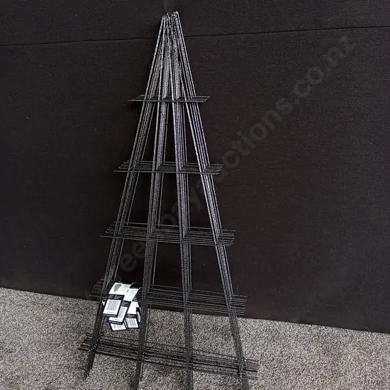 10 PIECES TAKASHO 120CM PLANT TRELLIS BRAND NEW