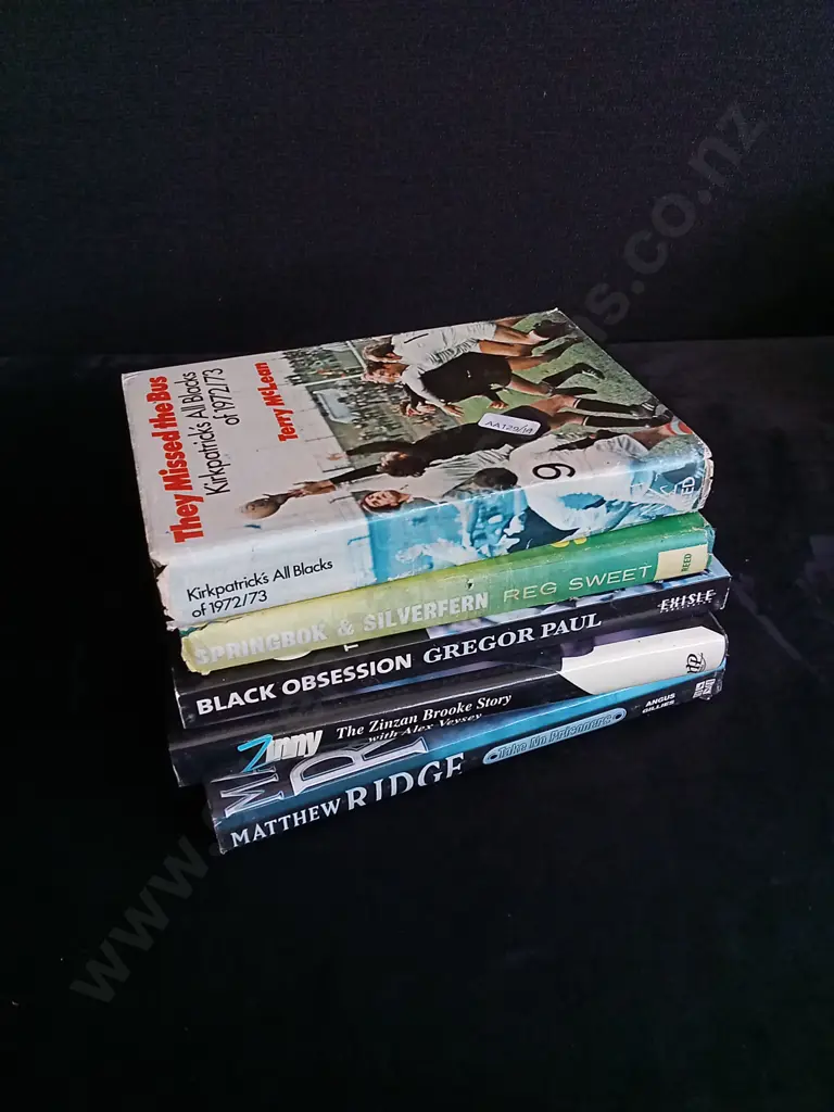 5 BOOKS ON RUGBY Image 1++