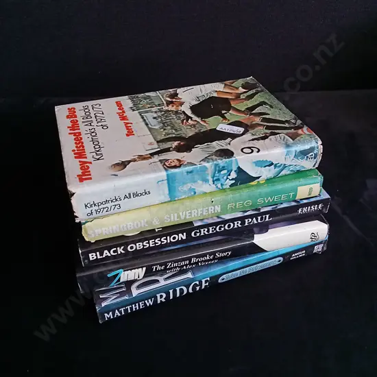 5 BOOKS ON RUGBY