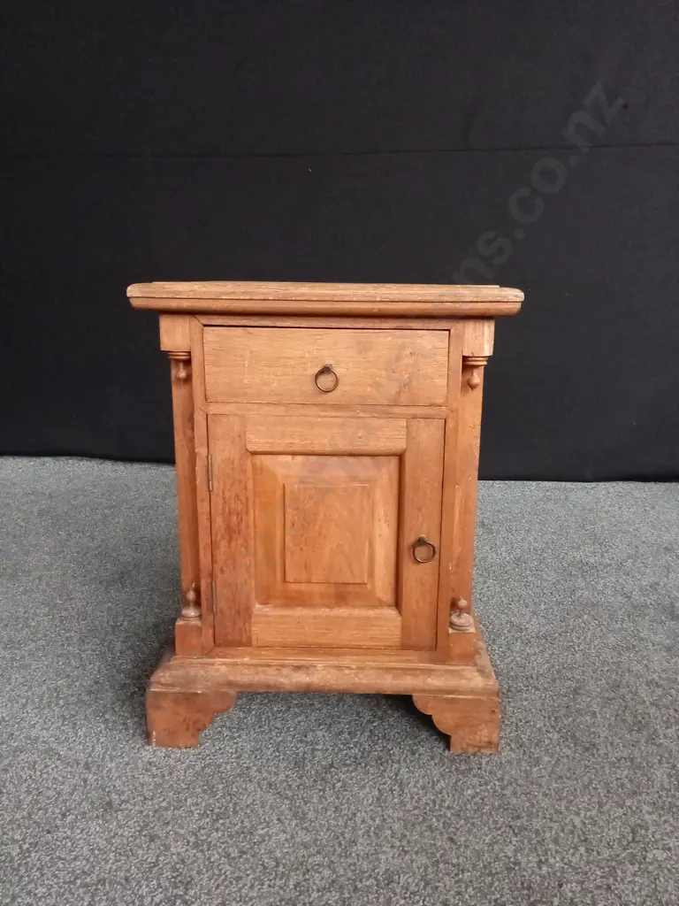 WOODEN SIDE TABLE H 65CM X 50CM W Image 1++