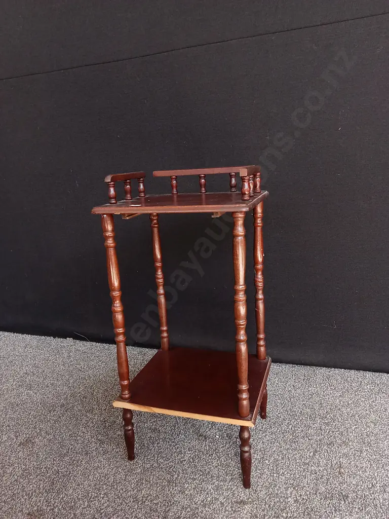 VINTAGE REGENCY STYLE SIDE TABLE H 64CM Image 1++