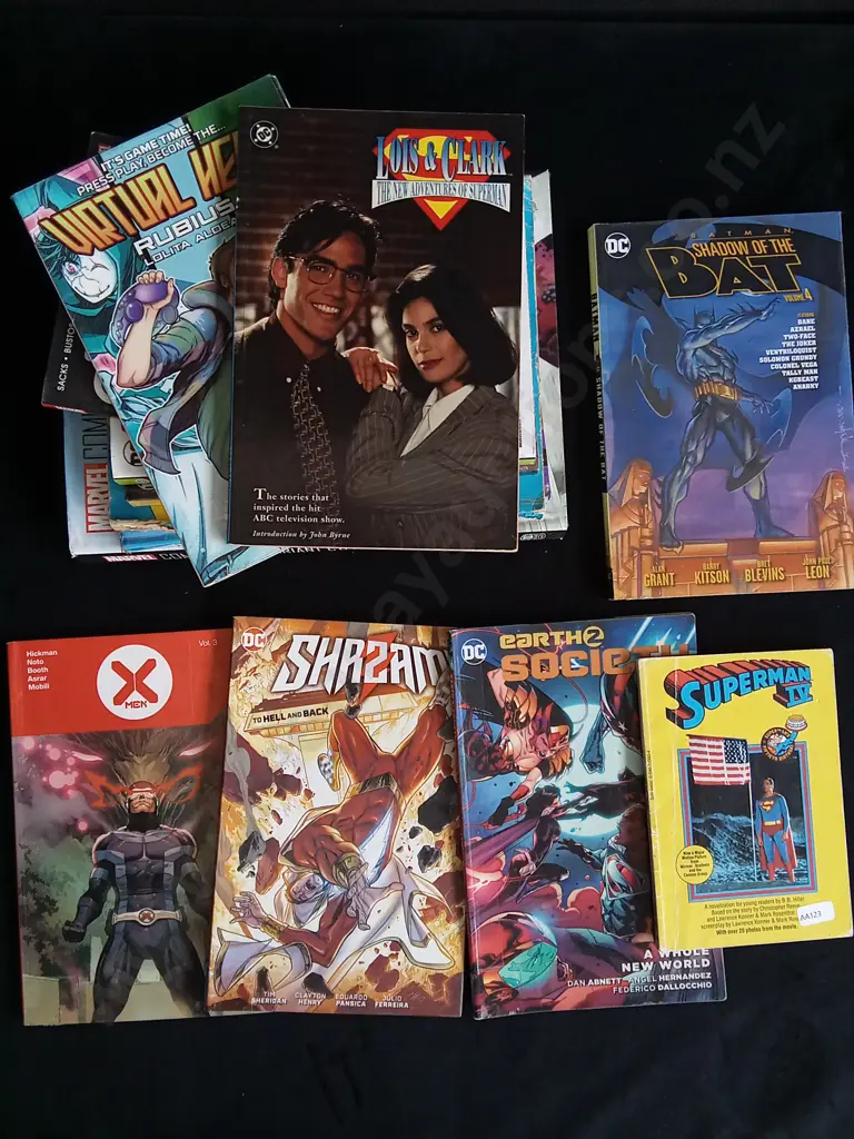 MARVEL AND DC COMICS Image 1++