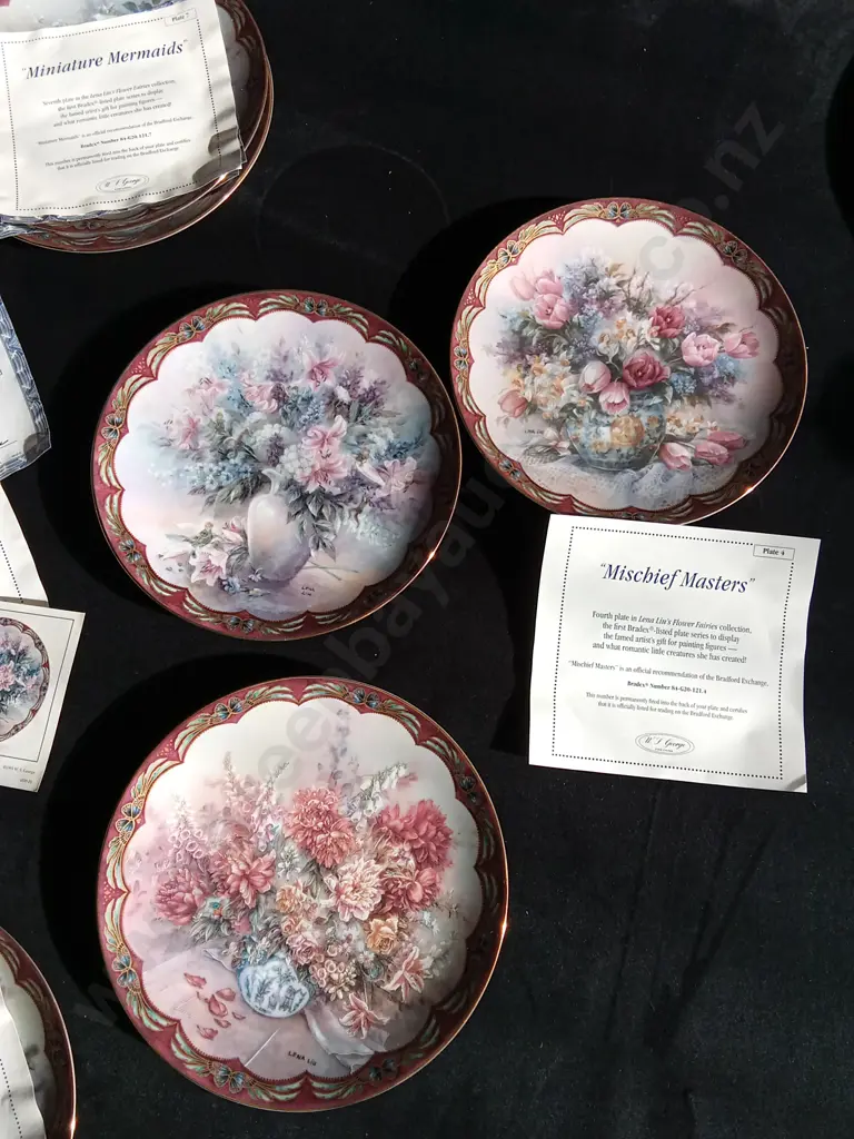 7 W.L. GEORGE SET OF COLLECTABLE PLATES AND ROYAL DOULTON KINGS AND QUEENS OF THE REALM PLATE Image 1++