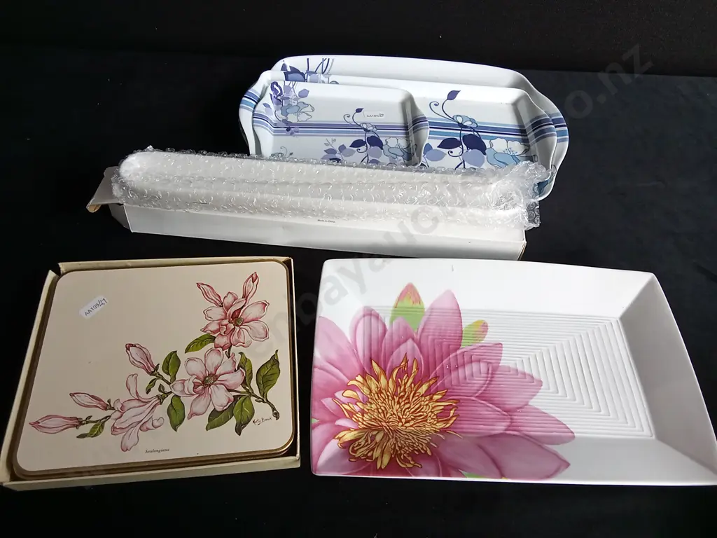 ASSORTED DISHES Image 1++