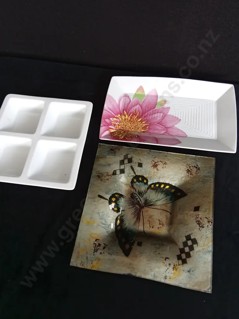 5 PIECES MIX OF SERVING DISHES Image 1++