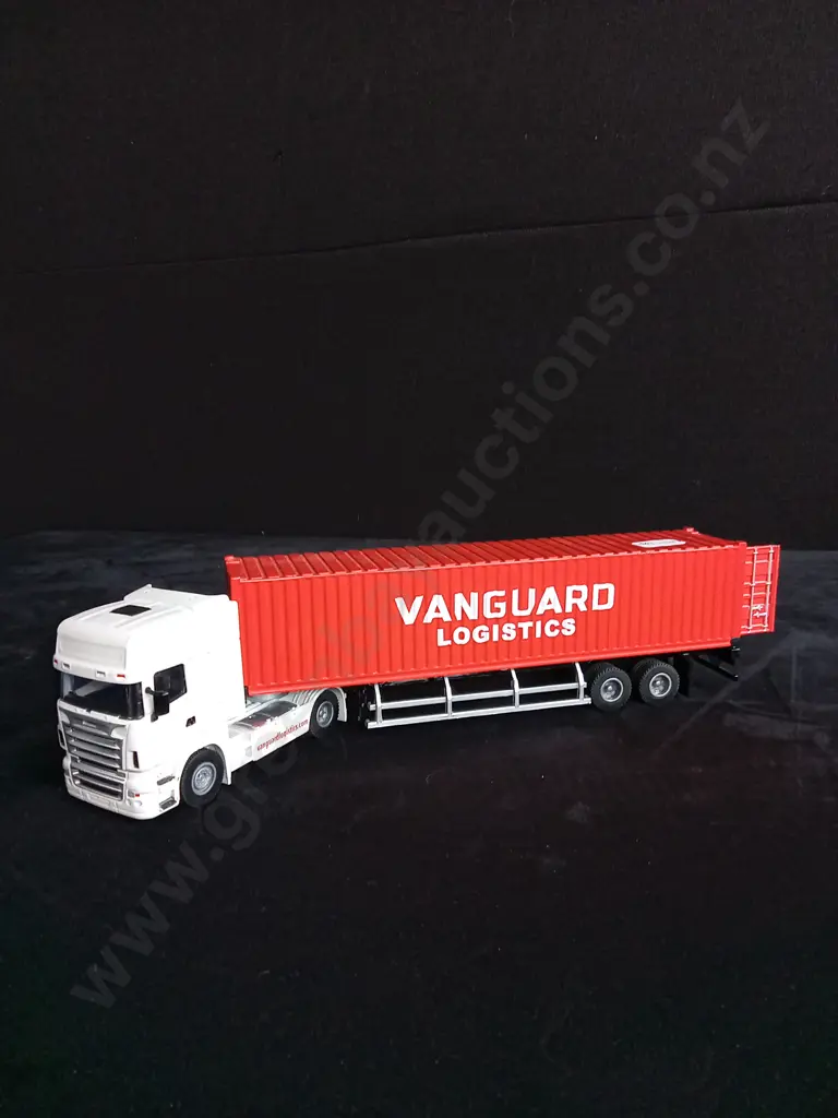 1:24 SCALE DIECAST VANGUARD CONTAINER AND TRUCK MODELS Image 1++