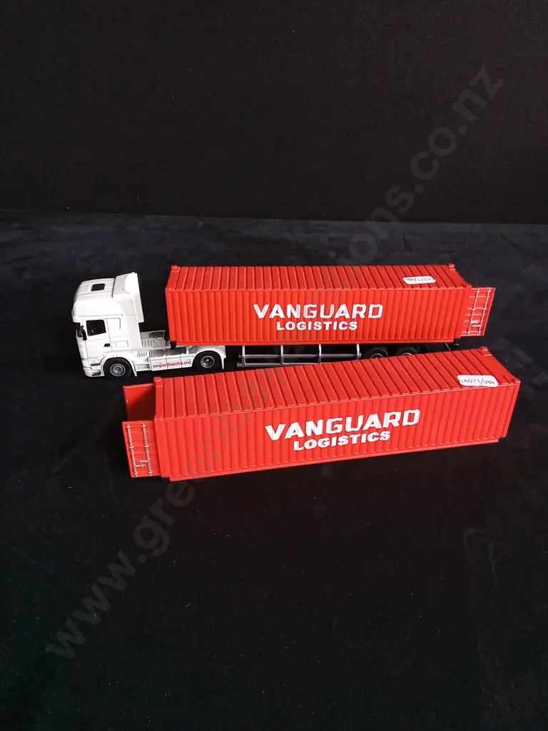 1:24 SCALE DIECAST VANGUARD CONTAINER AND TRUCK MODELS Image 1++