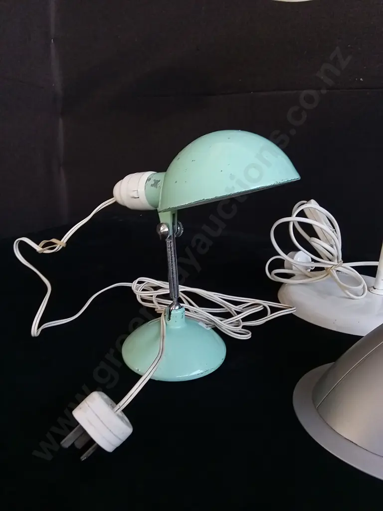 3 PIECES TABLE LAMPS Image 1++