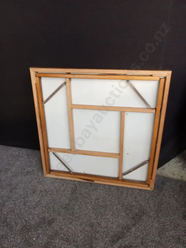 WOODEN FOLDING CARD TABLE Image 1++