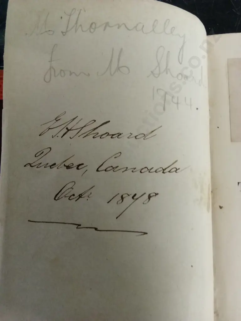 ANTIQUE BOOK OF TENNYSON POEMS - COVER DAMAGED Image 1++