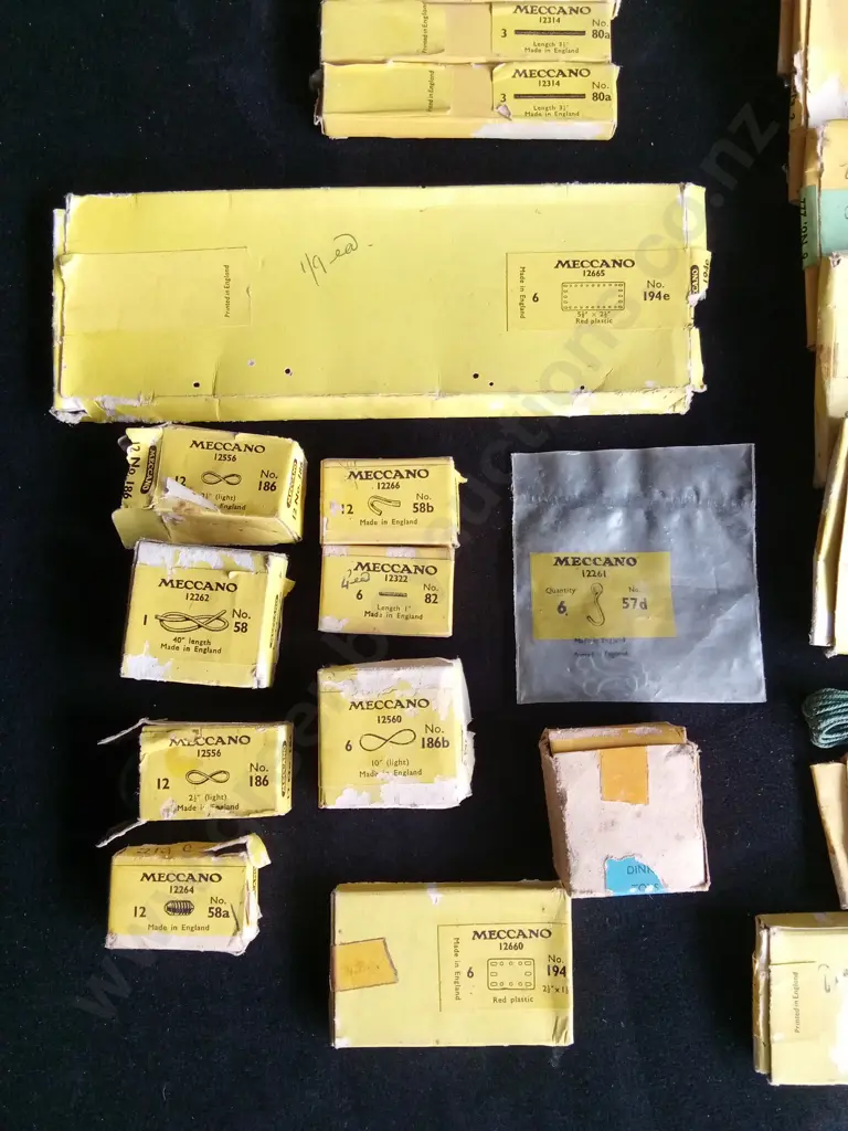 BOXED VINTAGE MECCANO PARTS - MOST BOXES FULL AND UNUSED Image 1++
