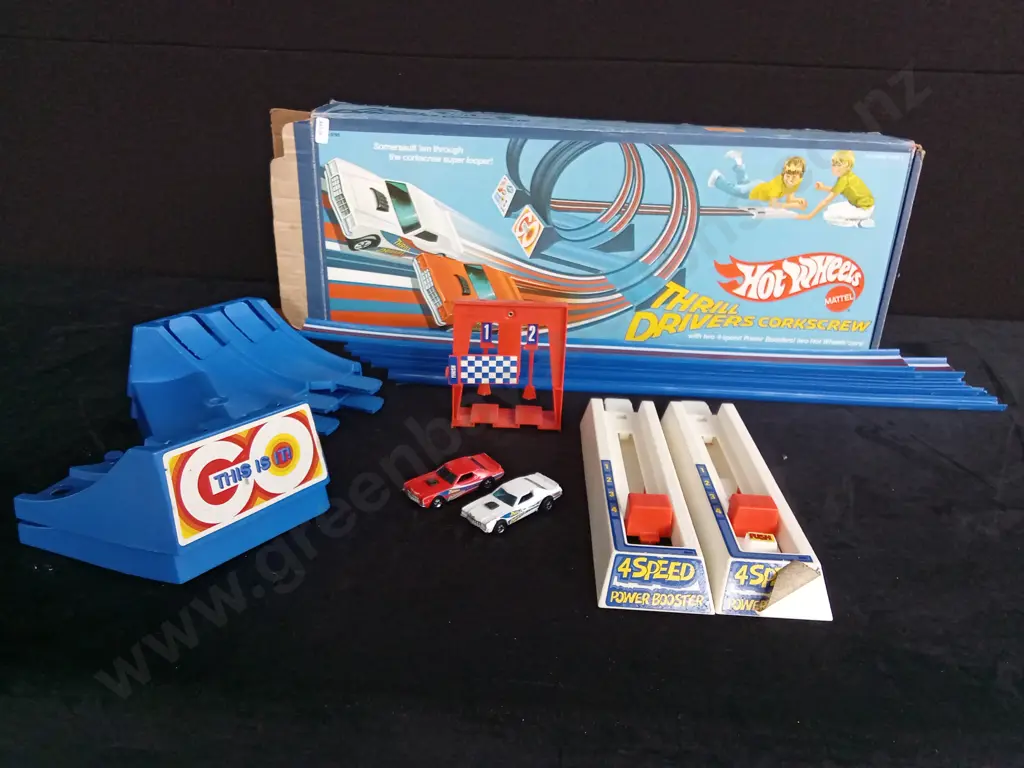 VINTAGE HOT WHEELS THRILL DRIVERS CORKSCREW Image 1++