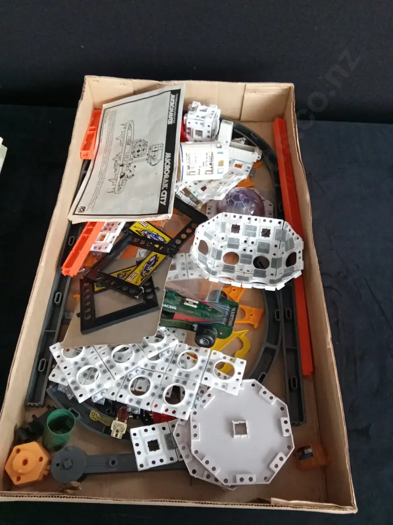 VINTAGE MICRONAUTS MICRORAIL CITY Image 1++