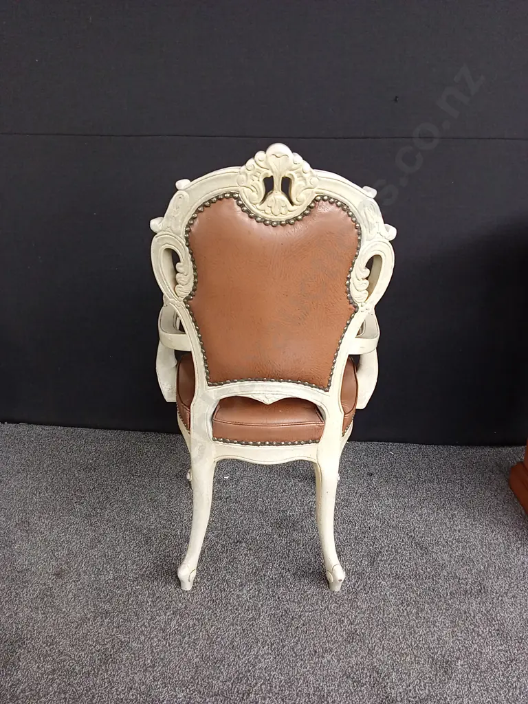2 FRENCH PROVINCIAL STYLE LEATHER ARMCHAIRS Image 1++