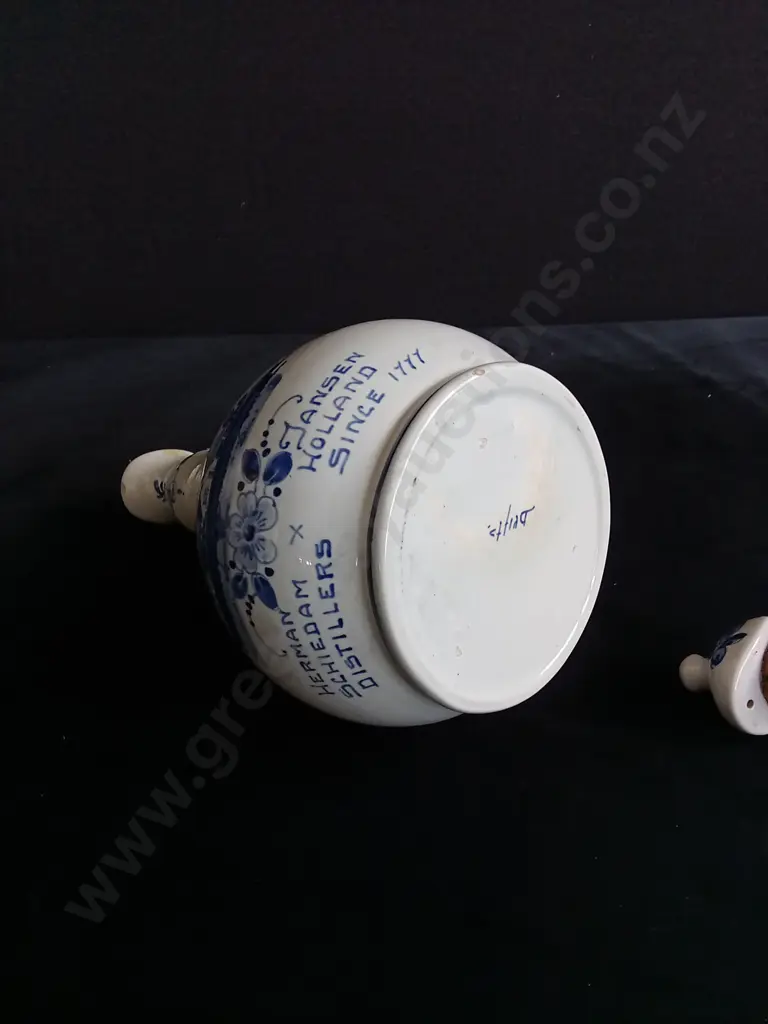VINTAGE HERMAN JANSEN DELFT HOLLAND POTTERY JUG Image 1++