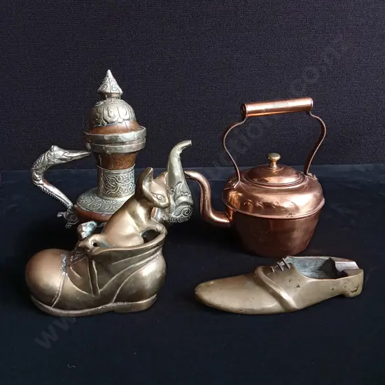 4 PIECES BRASS DECOR AND POTS