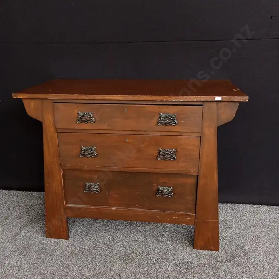 ANTIQUE OAK CHEST OF DRAWERS H 85CM X W 1.07M X D 45CM