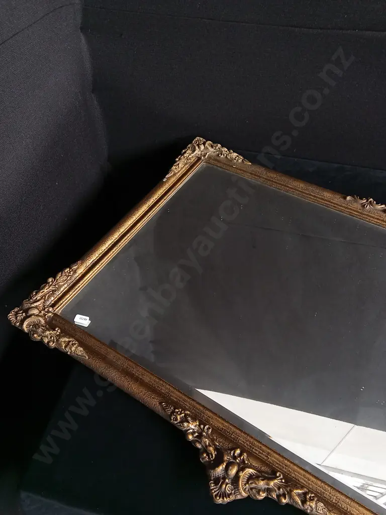VINTAGE MIRROR 60CM X 84CM Image 1++