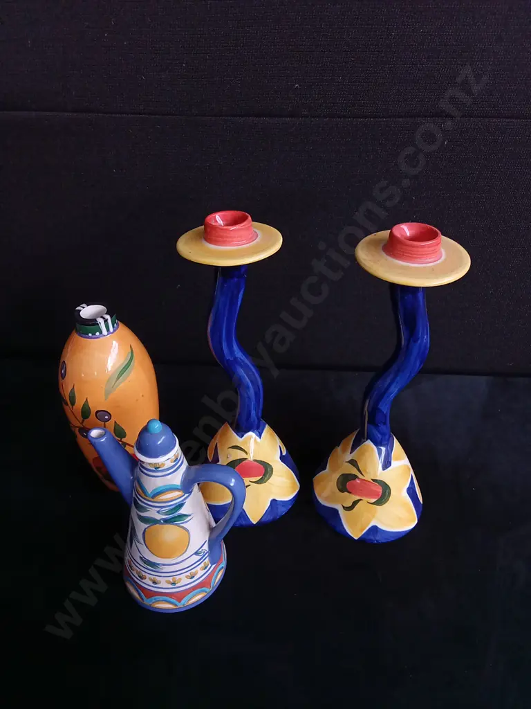 4 PIECES HAND PAINTED CERAMIC DECOR Image 1++