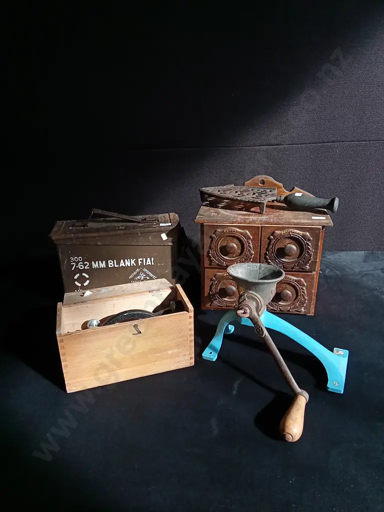 MISCELLANEOUS MIX OF ITEMS Image 1++