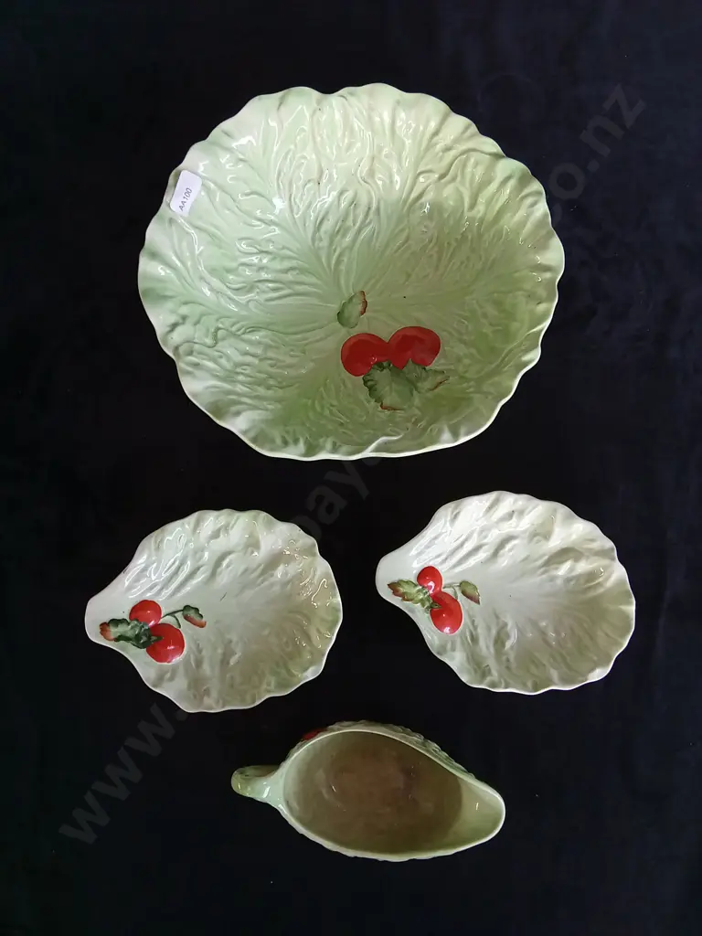 VINTAGE CARLTON WARE SALAD BOWL SET Image 1++