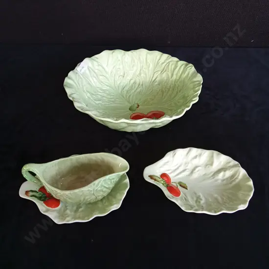 VINTAGE CARLTON WARE SALAD BOWL SET