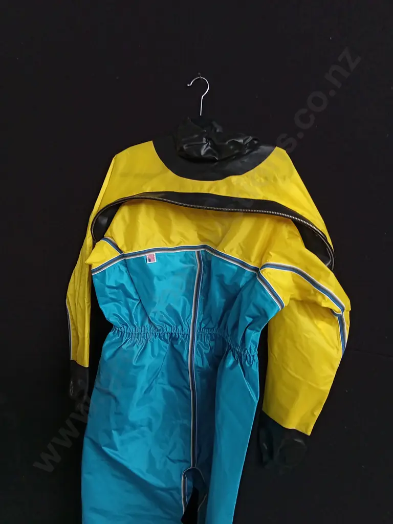 VINTAGE RON SCARPA WATER SPORTS SUIT Image 1++