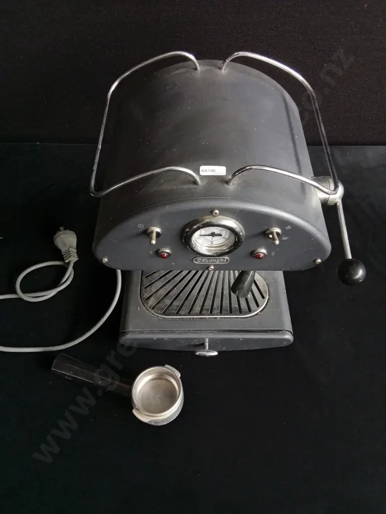 VINTAGE DE'LONGHI METROPOLIS CAFE RETRO DCM 1385 ESPRESSO MACHINE WORKING Image 1++