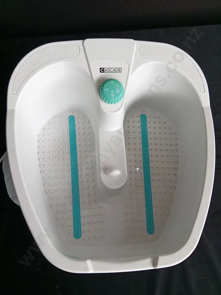 FOOT BUBBLE SPA Image 1++