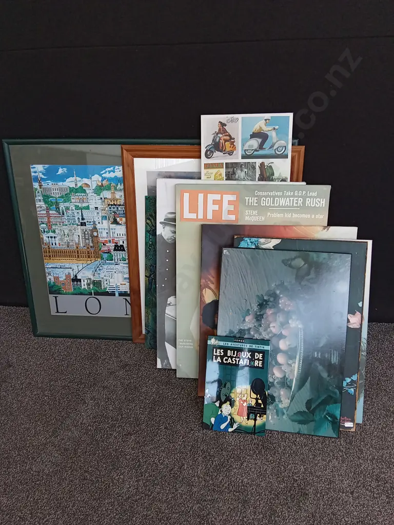 12 PIECES 0F MIXED ART Image 1++