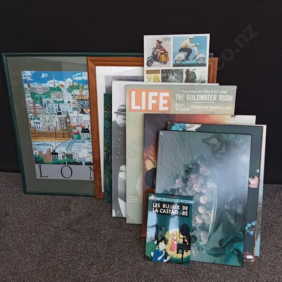 12 PIECES 0F MIXED ART