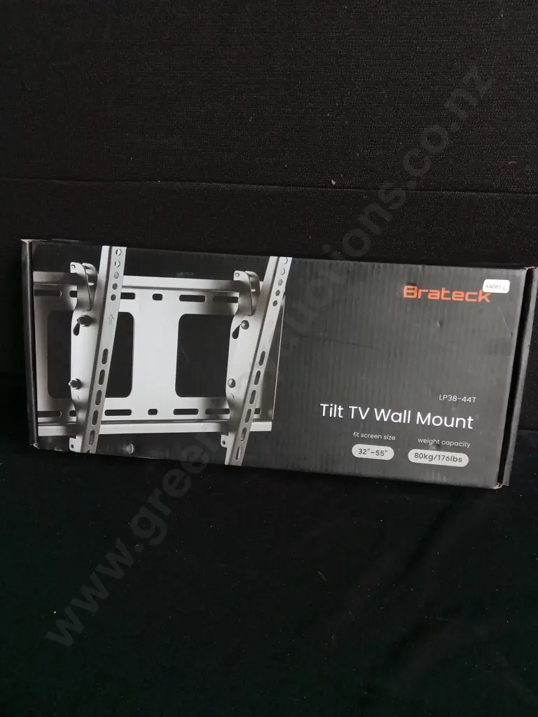 BRATECK TV WALL MOUNT BOXED Image 1++