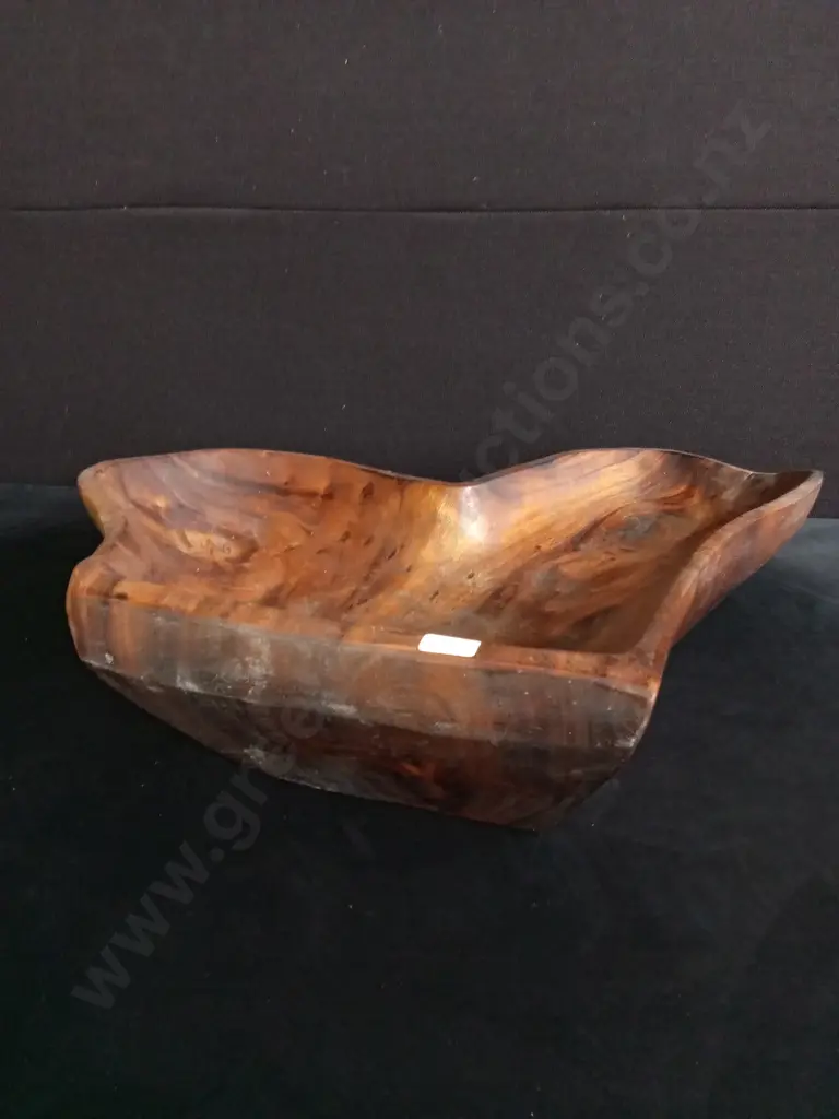 HAND CARVED RUSTIC WOODEN BOWL Image 1++