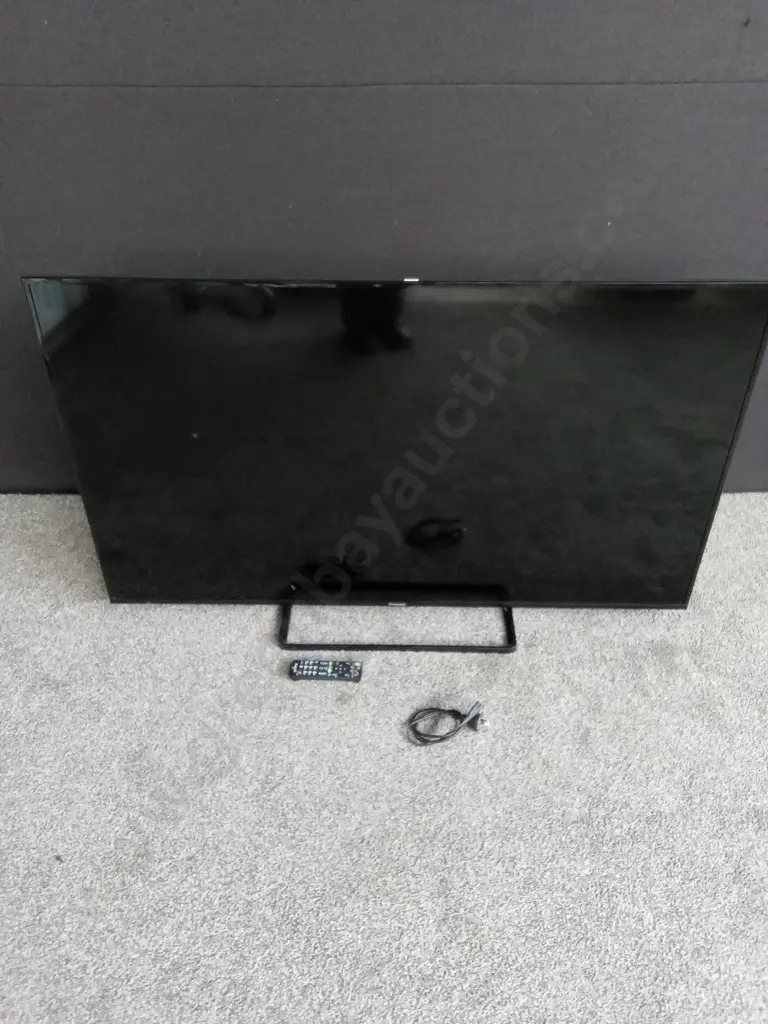 PANASONIC TH60C430Z 60 INCH LED TV TESTED WORKING Image 1++