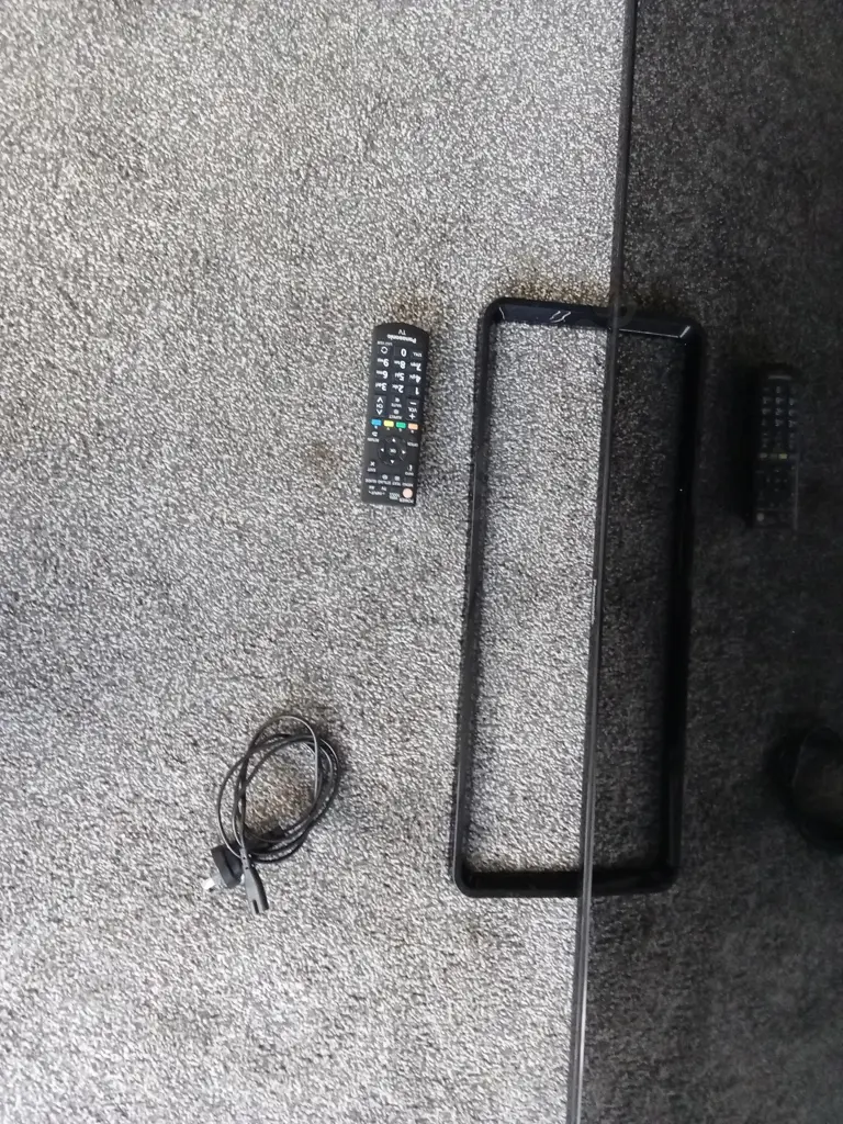 PANASONIC TH60C430Z 60 INCH LED TV TESTED WORKING Image 1++