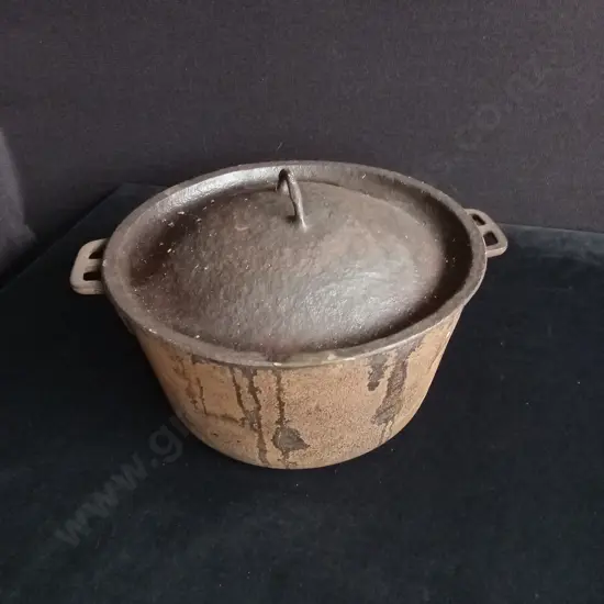 VINTAGE CAST IRON POT AND LID