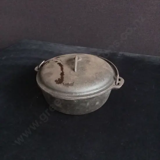 VINTAGE CAST IRON POT AND LID