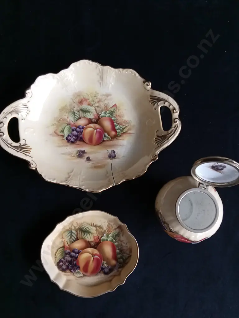 3 PIECES ORCHARD GOLD BONE CHINA SET, LARGE PLATE IS CRACKED Image 1++