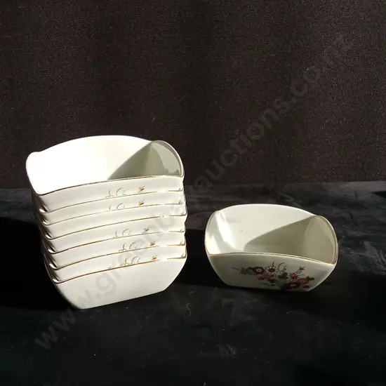 8 PIECES BOWL SET