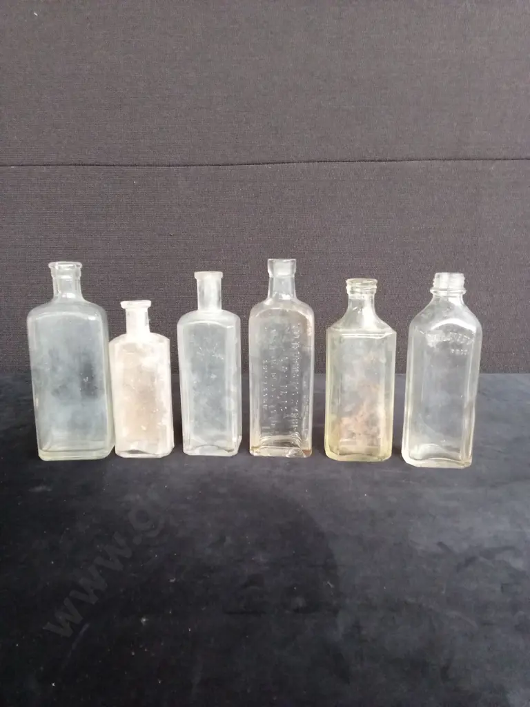 10 CLEAR GLASS BOTTLES Image 1++