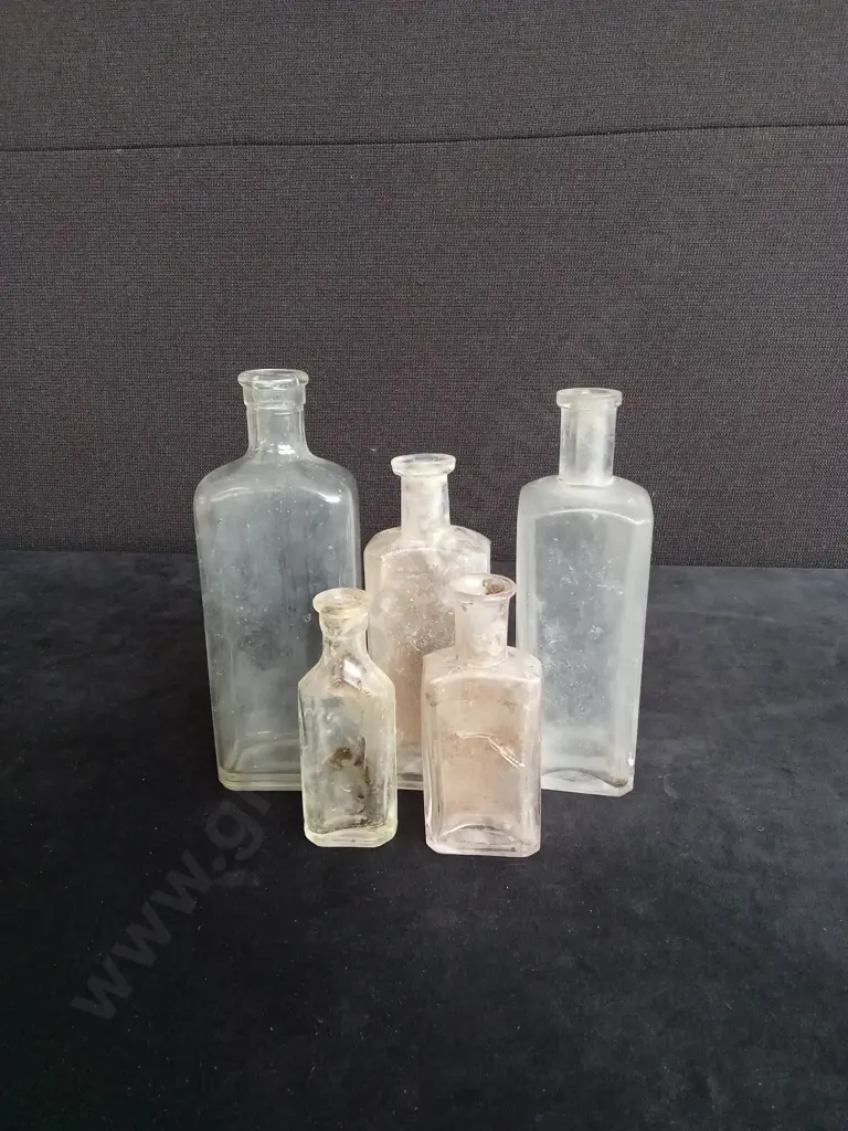 10 CLEAR GLASS BOTTLES Image 1++