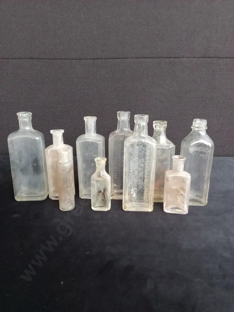 10 CLEAR GLASS BOTTLES Image 1++