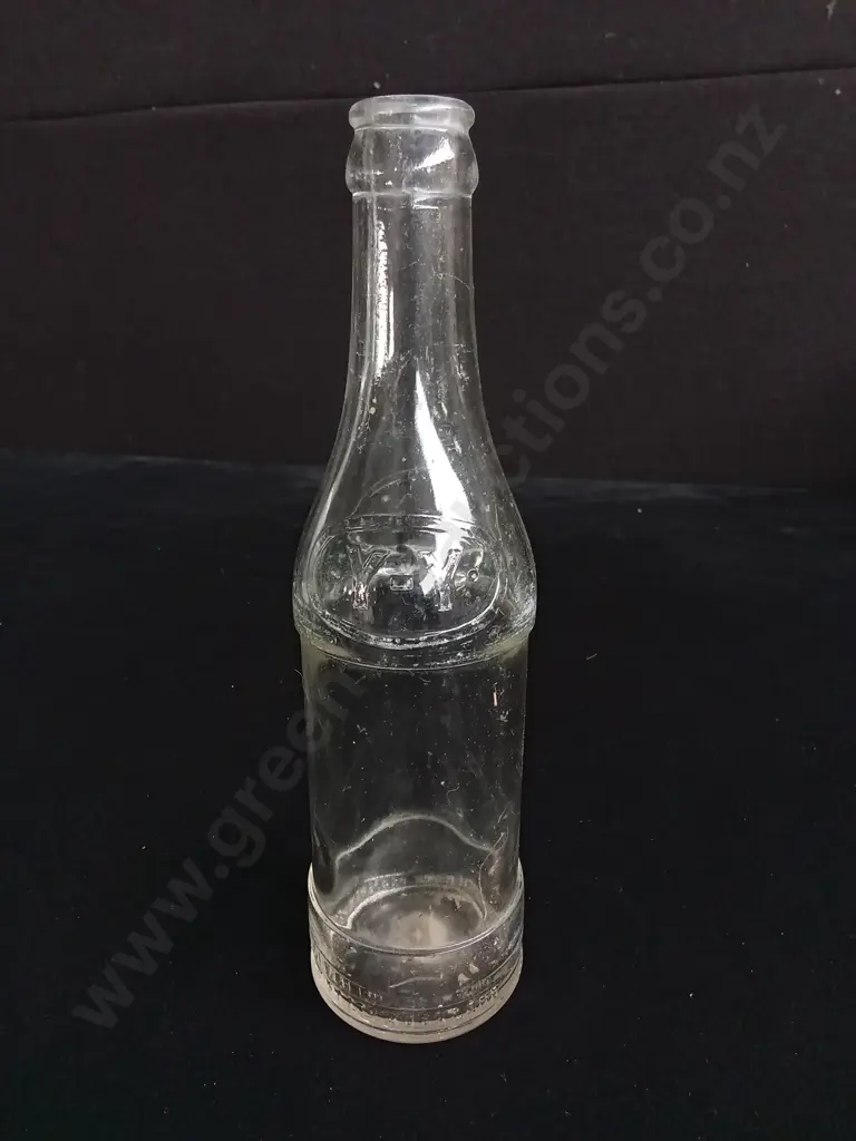 10 PIECES CLEAR GLASS BOTTLES Image 1++