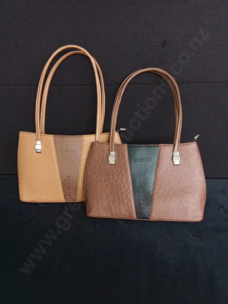 BULK BOX OF BRAND NEW HANDBAGS Image 1++