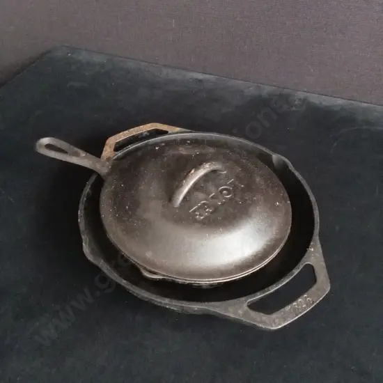 3 PIECES VINTAGE CAST IRON PANS AND LID