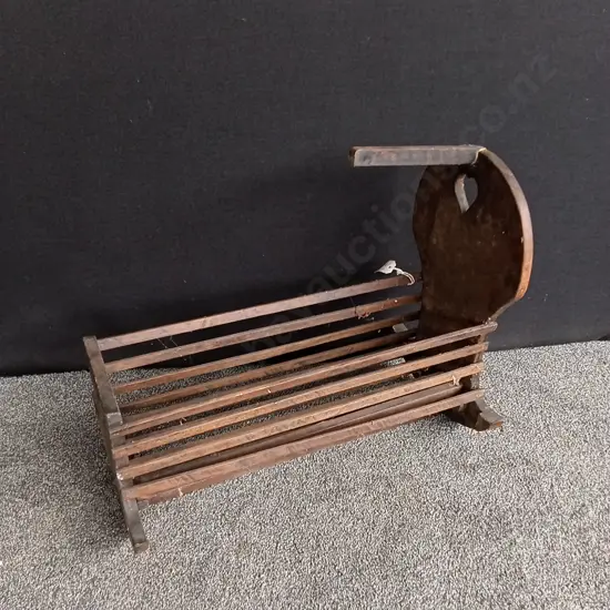 VINTAGE WOODEN DOLL CRADLE