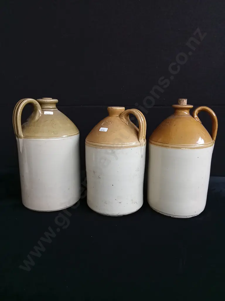 3 PIECES STONREWARE FLAGONS Image 1++