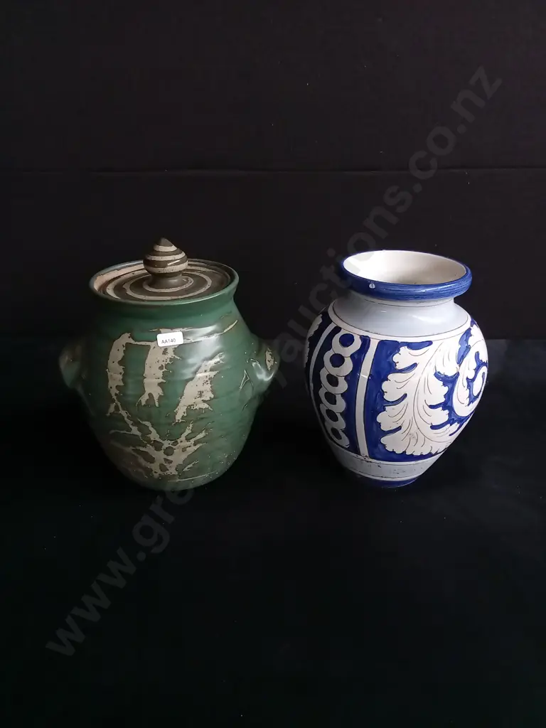 2 PIECES CERAMIC VASES Image 1++