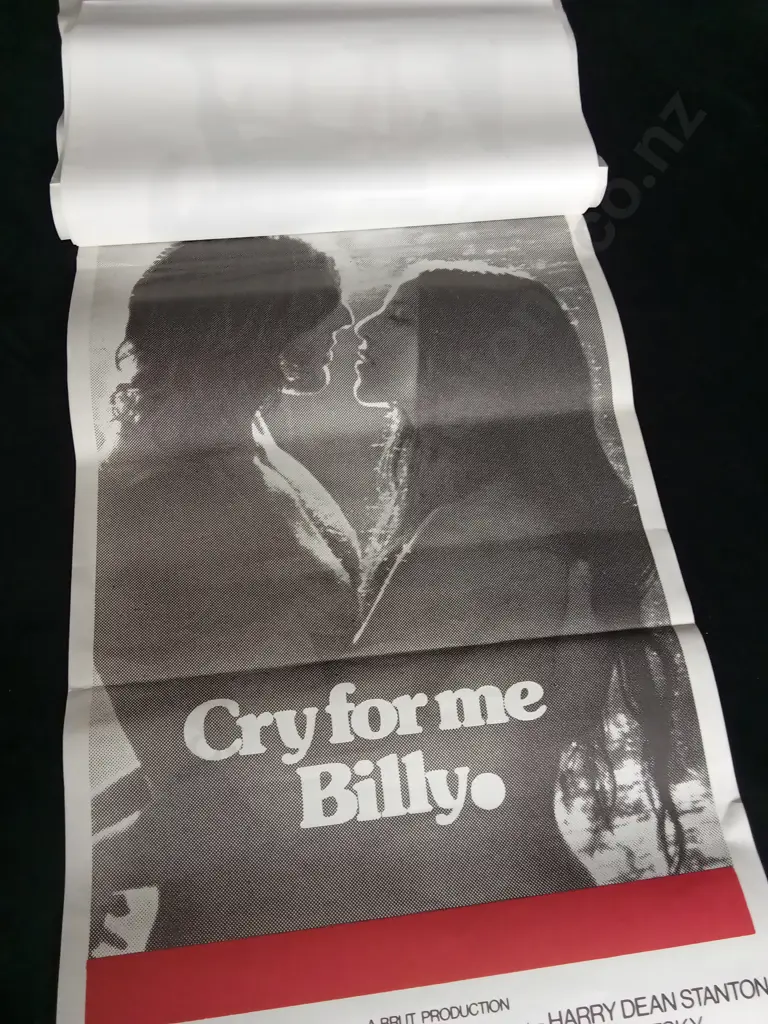 6 PIECES VINTAGE POSTERS Image 1++